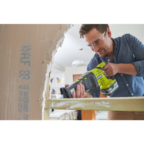 Аккумуляторная сабельная пила Ryobi ONE+ R18RS-0
