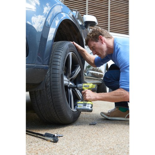 Гайковерт ударный аккумуляторный Ryobi ONE+ R18iW3-120S