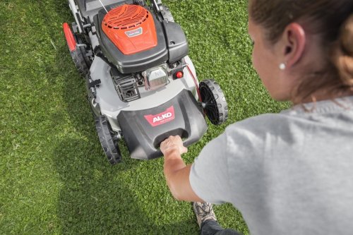 Газонокосилка бензиновая AL-KO Easy 4.60 SP-S