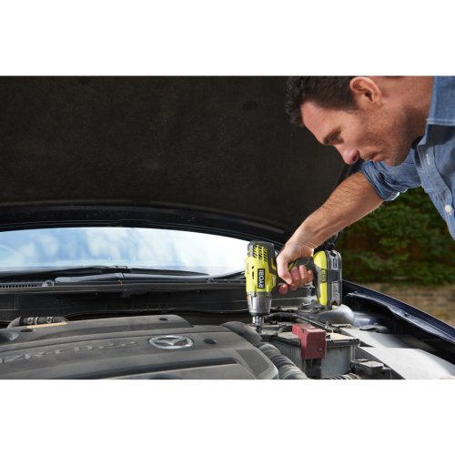 Аккумуляторный ударный гайковерт Ryobi ONE+ R18iW3-0 2 А/ч 18В + зарядное