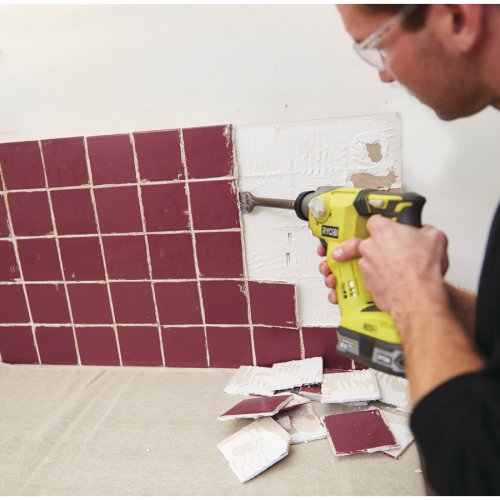 Перфоратор аккумуляторный Ryobi ONE+ R18SDS-0 2.5А/ч 18В + зарядное