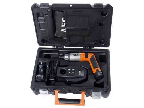 Аккумуляторная отвертка AEG SE3.6LI