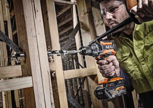 Дрель шуруповерт аккумуляторная AEG BSB18BLLI-602C