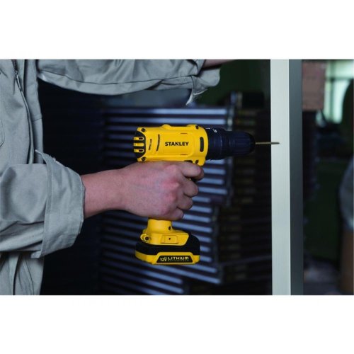 Дрель шуруповерт аккумуляторная Stanley SCH121S2K