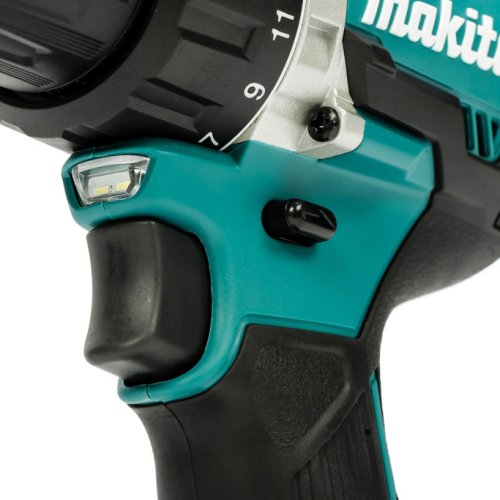 Аккумуляторный шуруповерт Makita DDF484Z