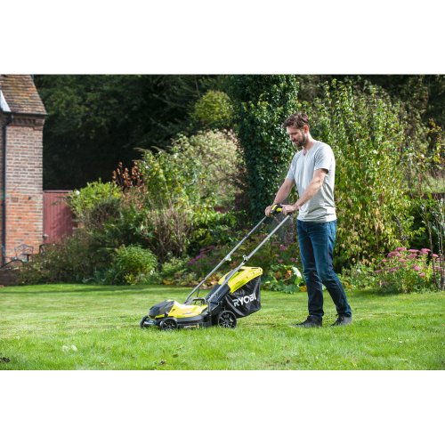 Газонокосилка аккумуляторная Ryobi RLM18X33B-40