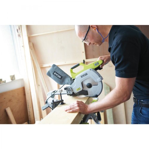 Торцювальна пилка Ryobi EMS216L