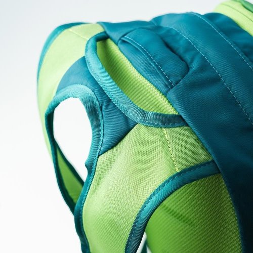 Рюкзак Osprey Daylite Kids (S20) Cosmic Red красный