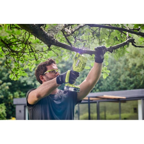 Пила сабельная аккумуляторная Ryobi ONE+ RY18PSA-0