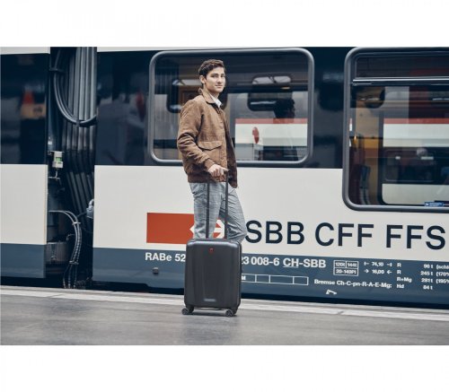 Чемодан Wenger Zenyt Малый Черный 610157