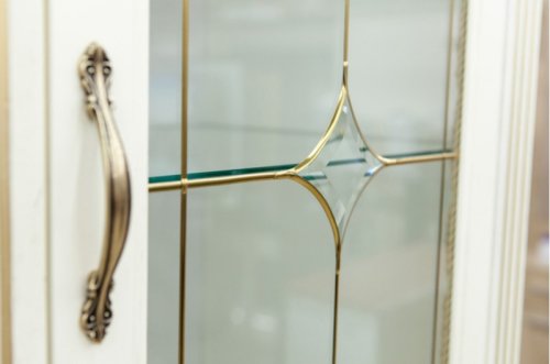 Комод МИКС-мебель 2Д3Ш Freedom c витражем слоновая кость+золото