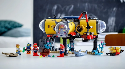 Конструктор LEGO City Океан: исследовательская база 60265