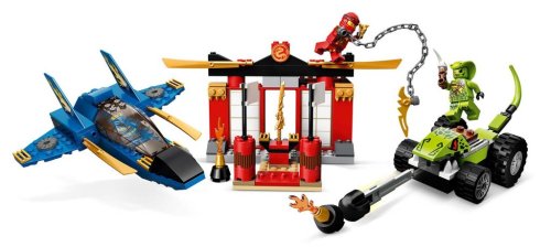 Конструктор LEGO Ninjago Бій на штормовому винищувачі 71703