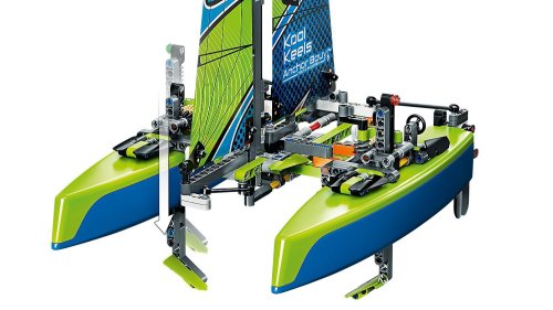 Конструктор LEGO Technic Катамаран 42105
