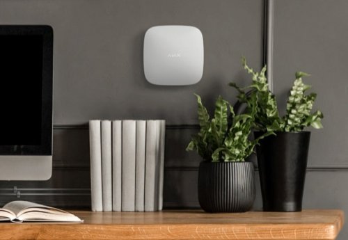 Интеллектуальная централь Ajax Hub 2 Plus белый