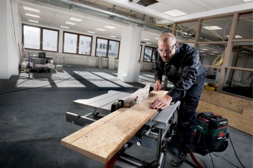 Циркулярно (распиловочный) станок Metabo TS 254 M