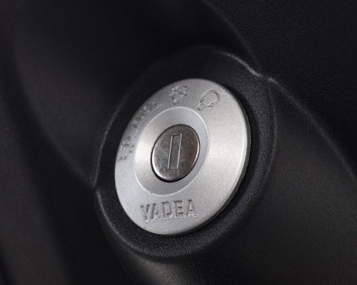 Электроскутер YADEA E3 Silver