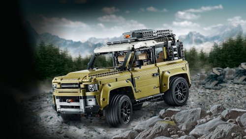 Конструктор LEGO Technic Land Rover Defender 42110