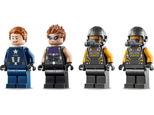 Конструктор LEGO Super Heroes Напад на вантажівку 76143