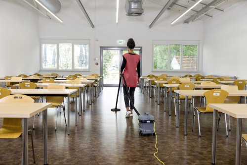 Профессиональный пылесос Karcher T 11/1 Classic