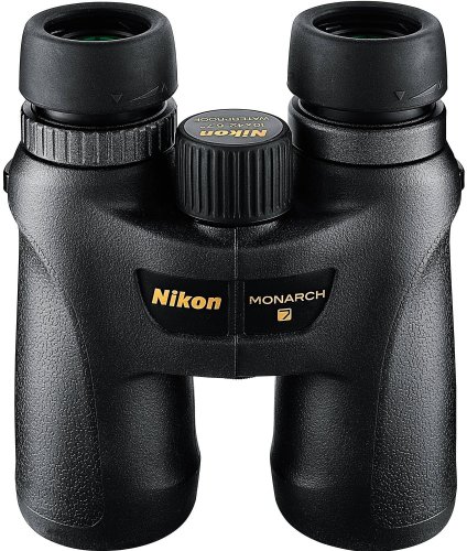 Бинокль Nikon Monarch 7 10x42