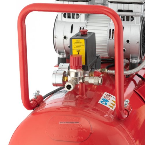 Компрессор INTERTOOL PT-0024