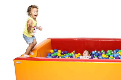 Сухой бассейн KIDIGO Прямоугольник 2 ПВХ, вторичный поролон 41045