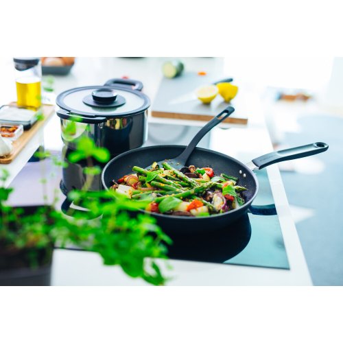 Кастрюля Fiskars Form 3 л