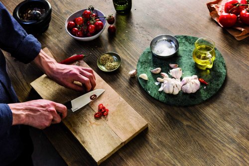 Нож для шеф-повара малый Fiskars Hard Edge, 15 см