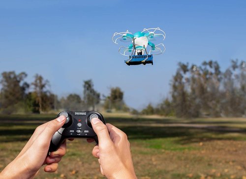 Квадрокоптер игрушечный Jazwares Fortnite Drone Battle Bus