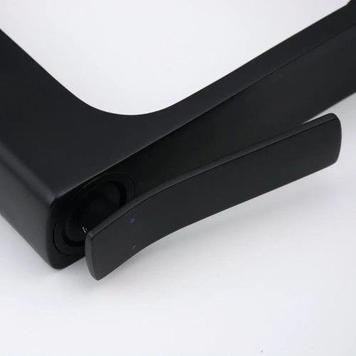 Смеситель для умывальника REA SONIC BAT-09854