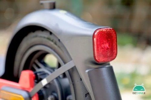 Электросамокат Segway-Ninebot D28E Black/Red