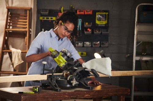 Пила торцовочная Ryobi ONE+ RMS18190-0