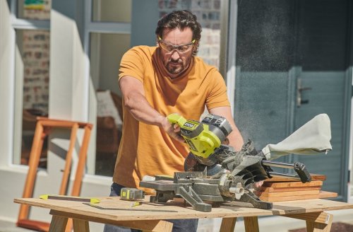 Пила торцовочная Ryobi ONE+ RMS18190-0