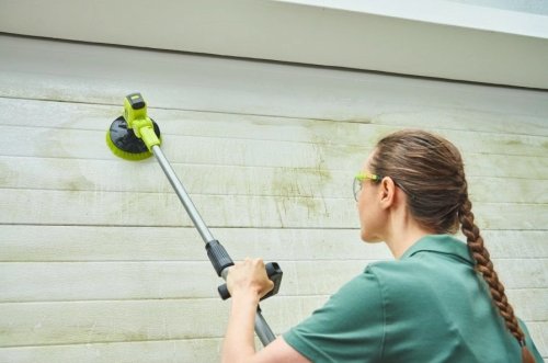 Щеточная машина Ryobi ONE+ R18TPS-0