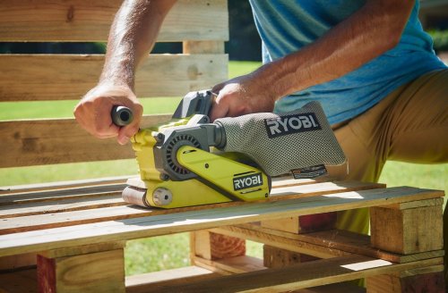 Шлифмашина ленточная Ryobi ONE+ R18BS-0