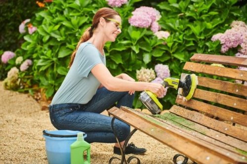 Щеточная машина Ryobi ONE+ R18CPS-0