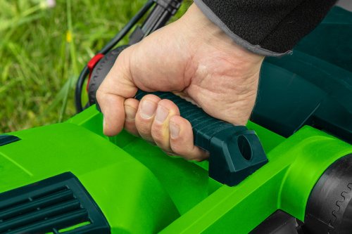 Газонокосилка Verto 52G576