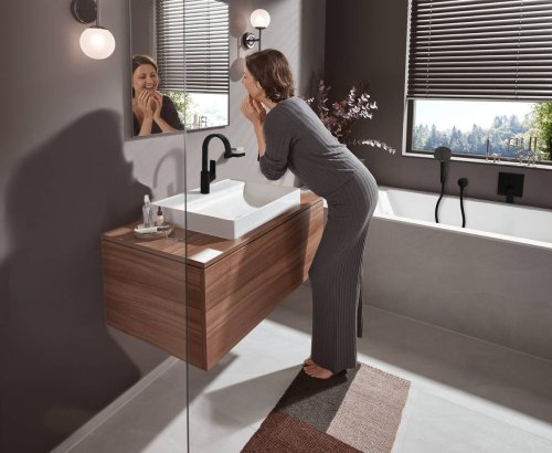 Смеситель для умывальника Hansgrohe Vivenis 75030670