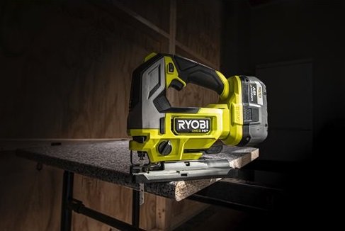 Лобзик аккумуляторный Ryobi ONE+ НР RJS18-0