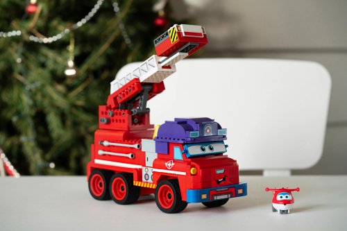 Конструктор Super Wings Small Blocks Buildable Vehicle Set Sparky, Спарки EU385011