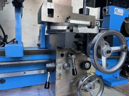 Комбинированный токарно-фрезерный станок 9craft HQ500 (Токарный и фрезерный)