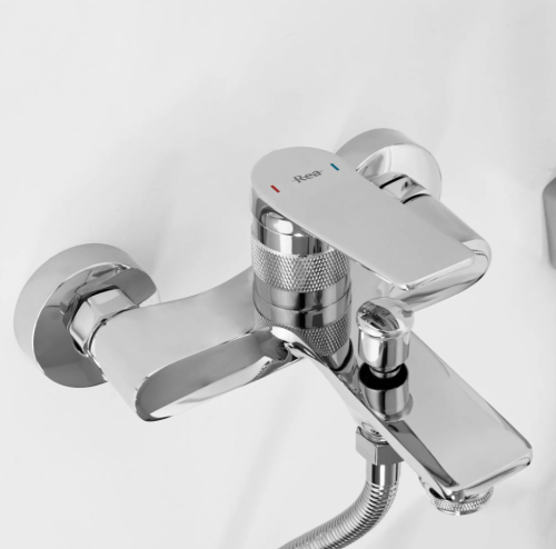 Смеситель для ванны REA VIRAL CHROM хром настенный