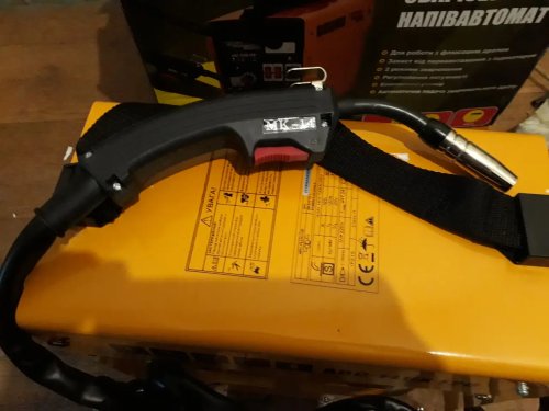 Сварочный полуавтомат Kaiser ARC-FLUX 120