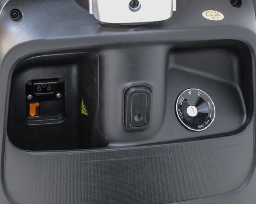 Электроскутер YADEA E8S (black)