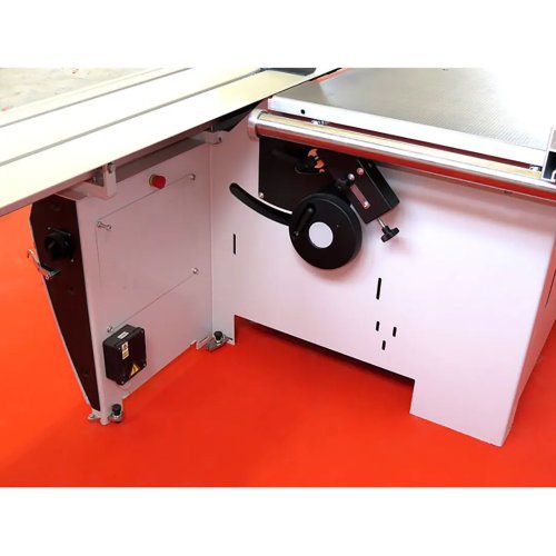 Форматно-раскроечный станок Robland Z 400M