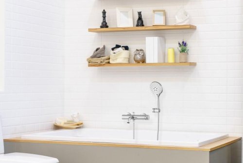 Змішувач для ванни Yoka PIKI CHROME настінний хром з виливом