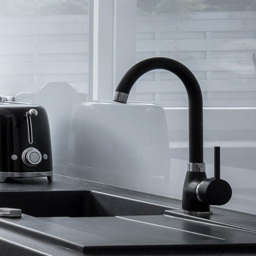 Змішувач для кухні Yoka ANTONIA BLACK чорний