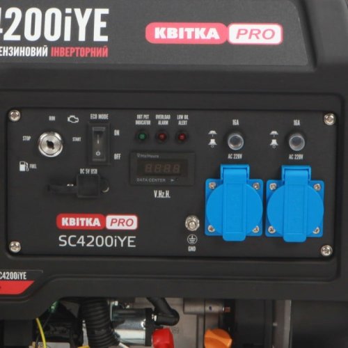 Инверторный бензиновый генератор КВІТКА PRO SC4200iYE (4.2 кВт) (110-7040)