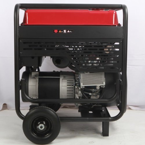 Бензиновый генератор КВІТКА PRO SC13000Е3 + масло (11.5 кВт, ~3ф, 400 В) (110-7015)